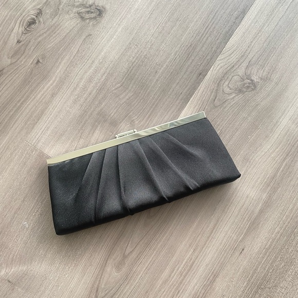 Jessica McClintock Black Satin Clutch - Picture 1 of 3
